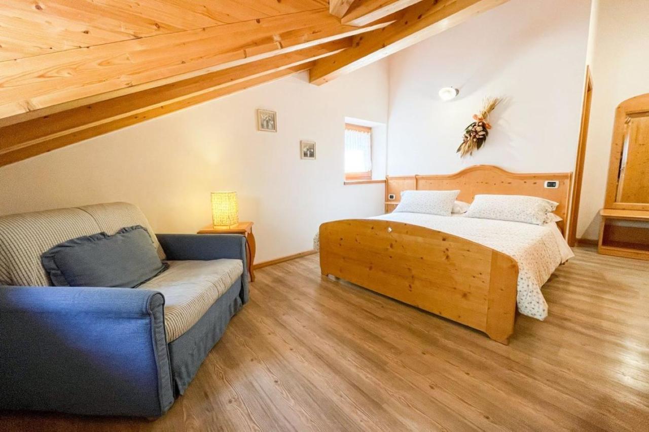 Room & Breakfast Ca Mea Dina Bezzecca Exterior photo