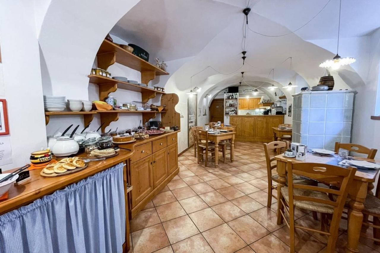 Room & Breakfast Ca Mea Dina Bezzecca Exterior photo