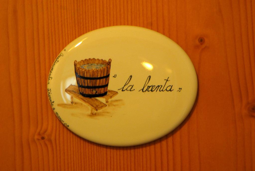 Room & Breakfast Ca Mea Dina Bezzecca Room photo